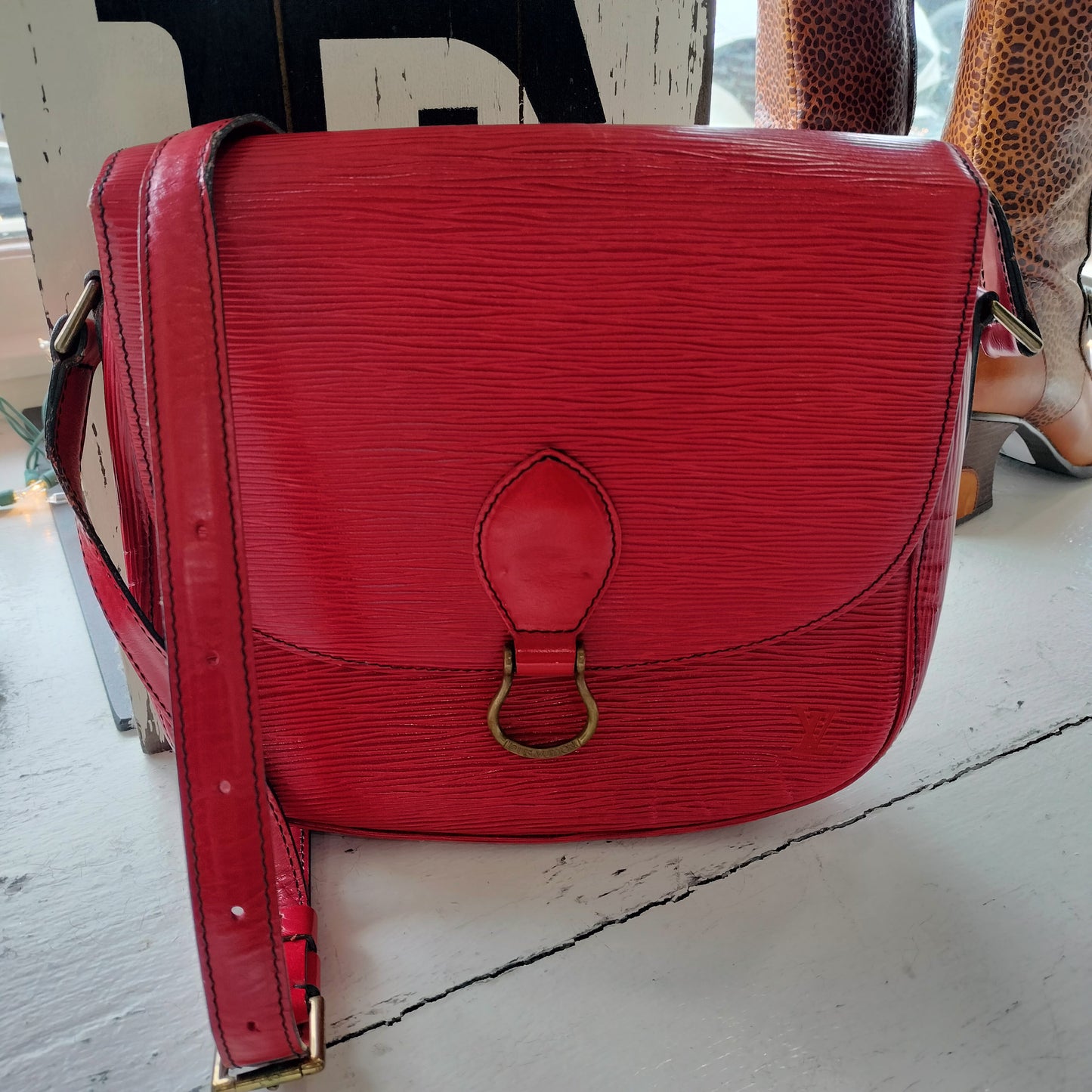 Louis Vuitton Saint Cloud Red Epi Leather Crossbody GM