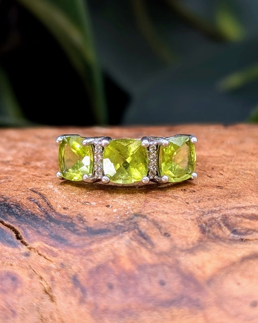 Peridot & Diamond Ring